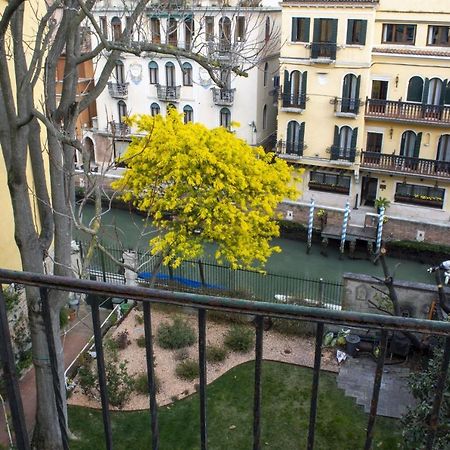 San Vio Dorsoduro Academia Apartment Venesia Bagian luar foto